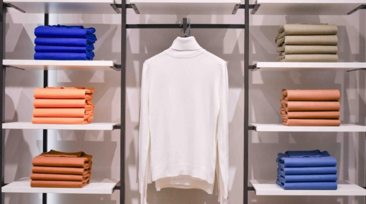 Maniche lunghe: le novità dal tuo ingrosso online